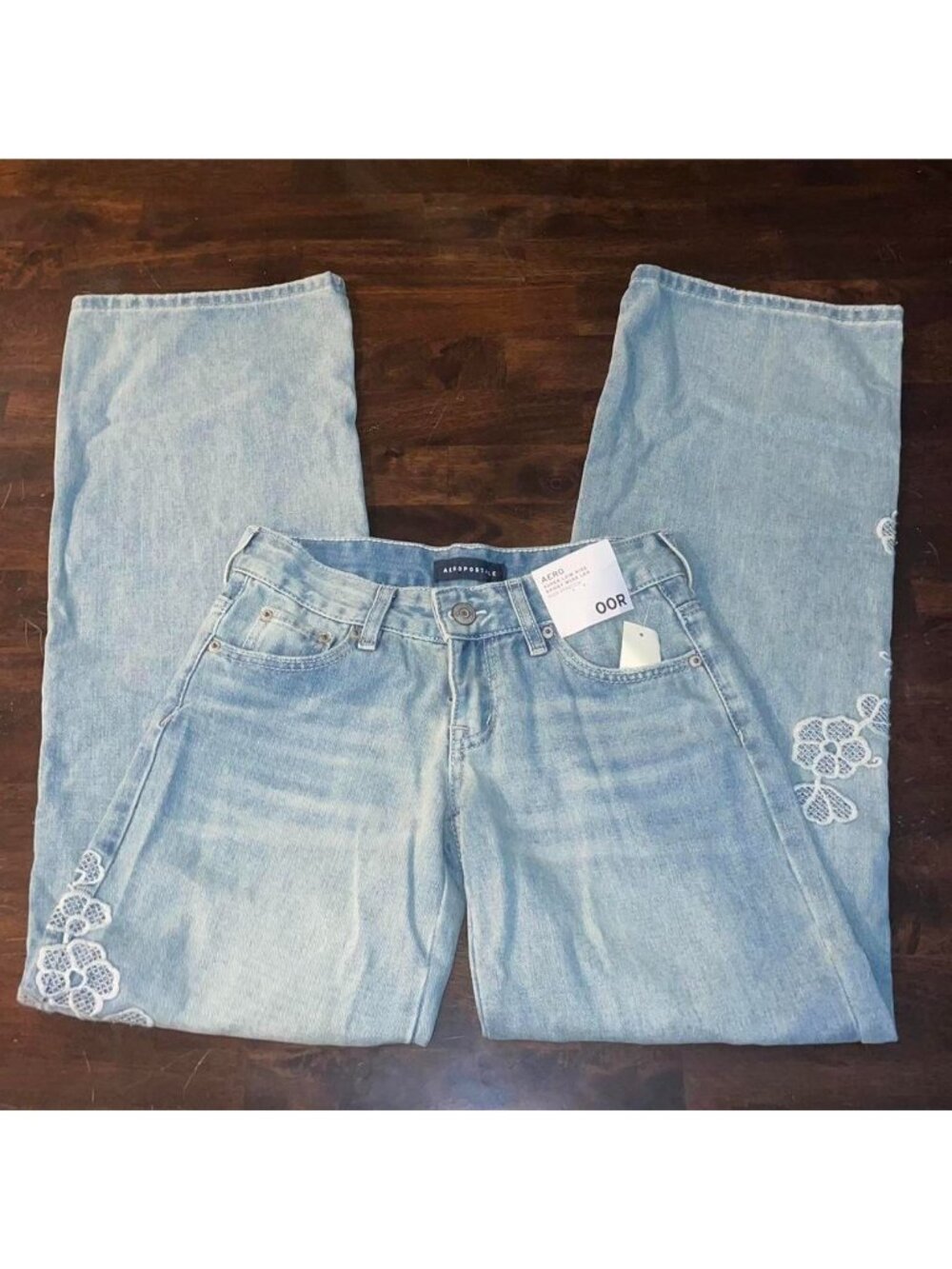 Aeropostale Super Low Rise Jeans Size 00R Baggy Wide Leg NWT Embroidered